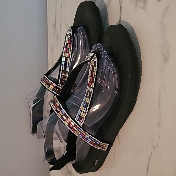 Skechers ArchFit Cali Rhinestones Thong Sandals Wmns 9 Bedazzled Summer Beach - Picture 2 of 10